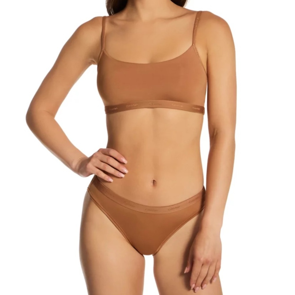 Calvin Klein Form to Body Unlined Bralette - Picture 4 of 4